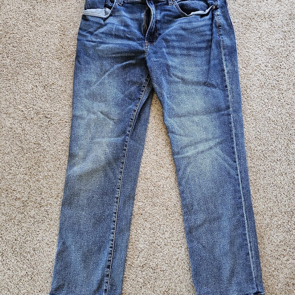 Lucky Brand Men's Straight Jeans in Blue